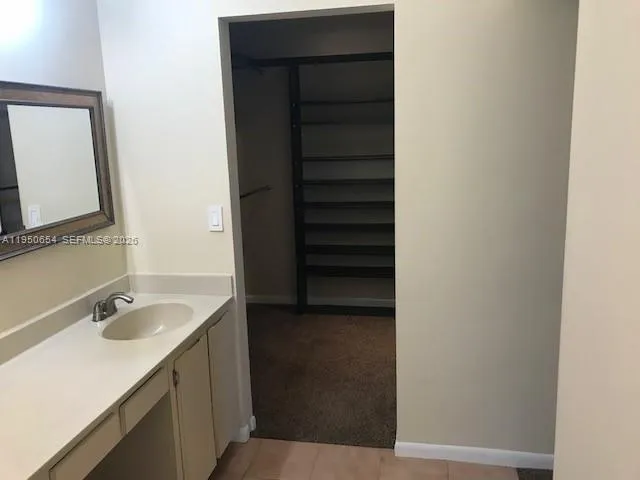 $2,500 | 337 Ives Dairy Road, Unit 1, Miami, FL 33179