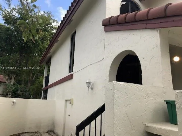 $2,500 | 337 Ives Dairy Road, Unit 1, Miami, FL 33179