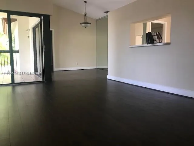 $2,500 | 337 Ives Dairy Road, Unit 1, Miami, FL 33179