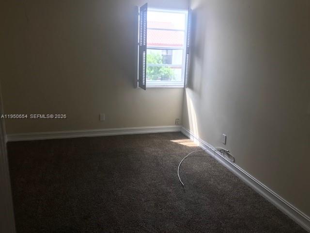 337 Ives Dairy Road, Unit 1 Miami, FL 33179 - Photo 9 of 38