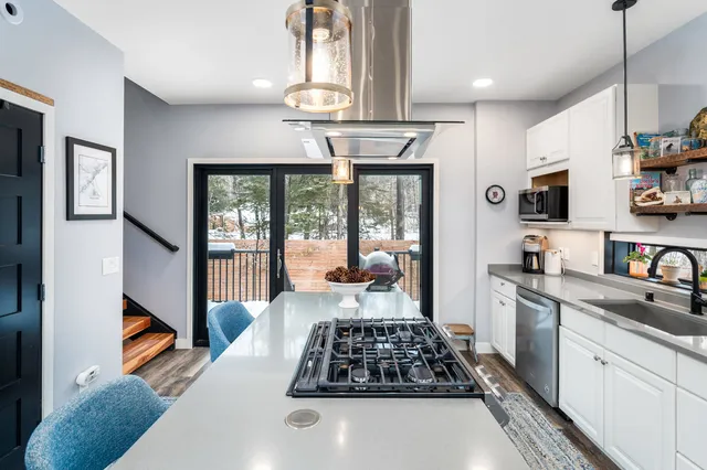 $595,000 | 3631 London Road, Duluth, MN 55804