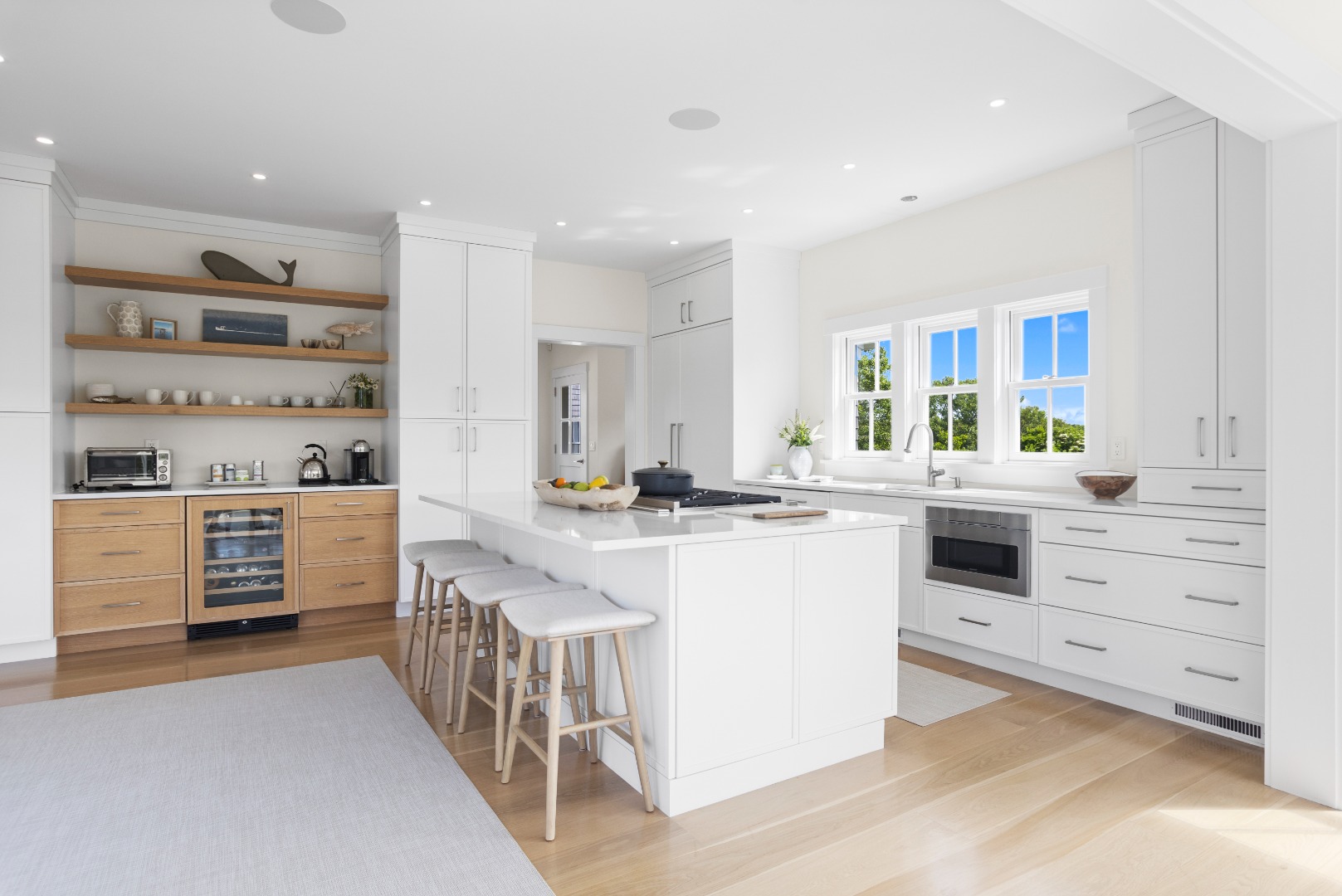 10 Starbuck Road Nantucket, MA 02554 - Photo 11 of 47 Gallery Image 11
