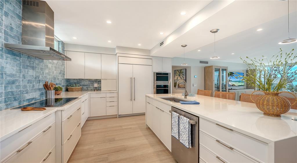 100 Sands Point Road, Unit 114 Longboat Key, FL 34228 - Photo 5 of 40