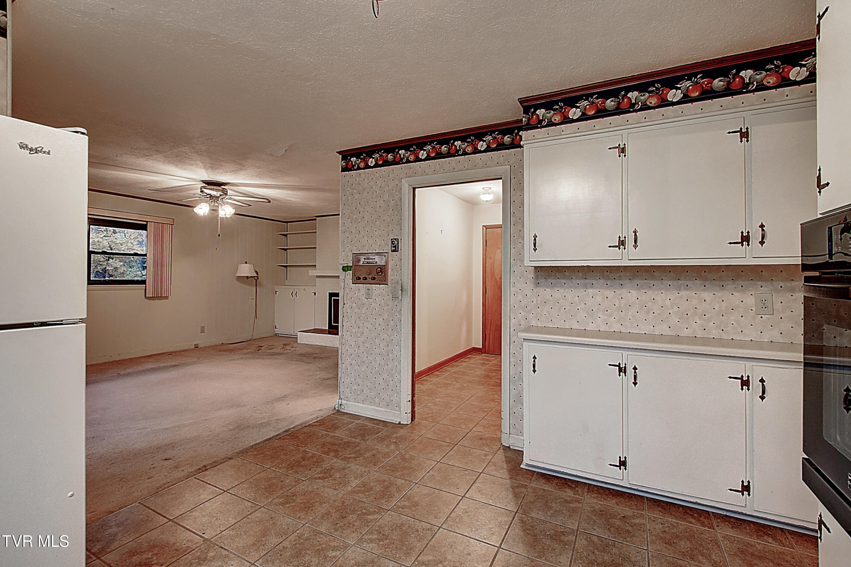 201 Ridgecrest Drive Elizabethton, TN 37643 - Photo 24 of 79 DSC_0226And8more