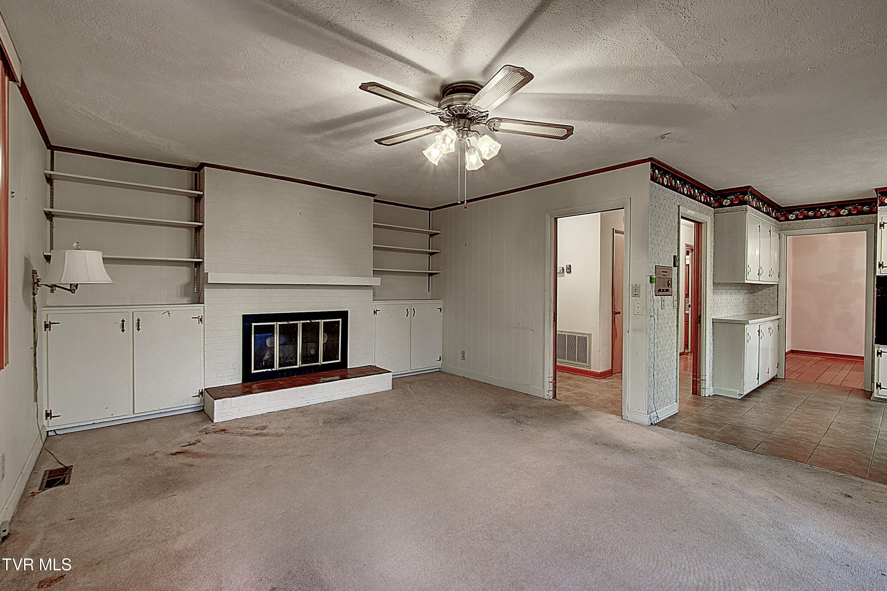 201 Ridgecrest Drive Elizabethton, TN 37643 - Photo 29 of 79 DSC_0325And8more