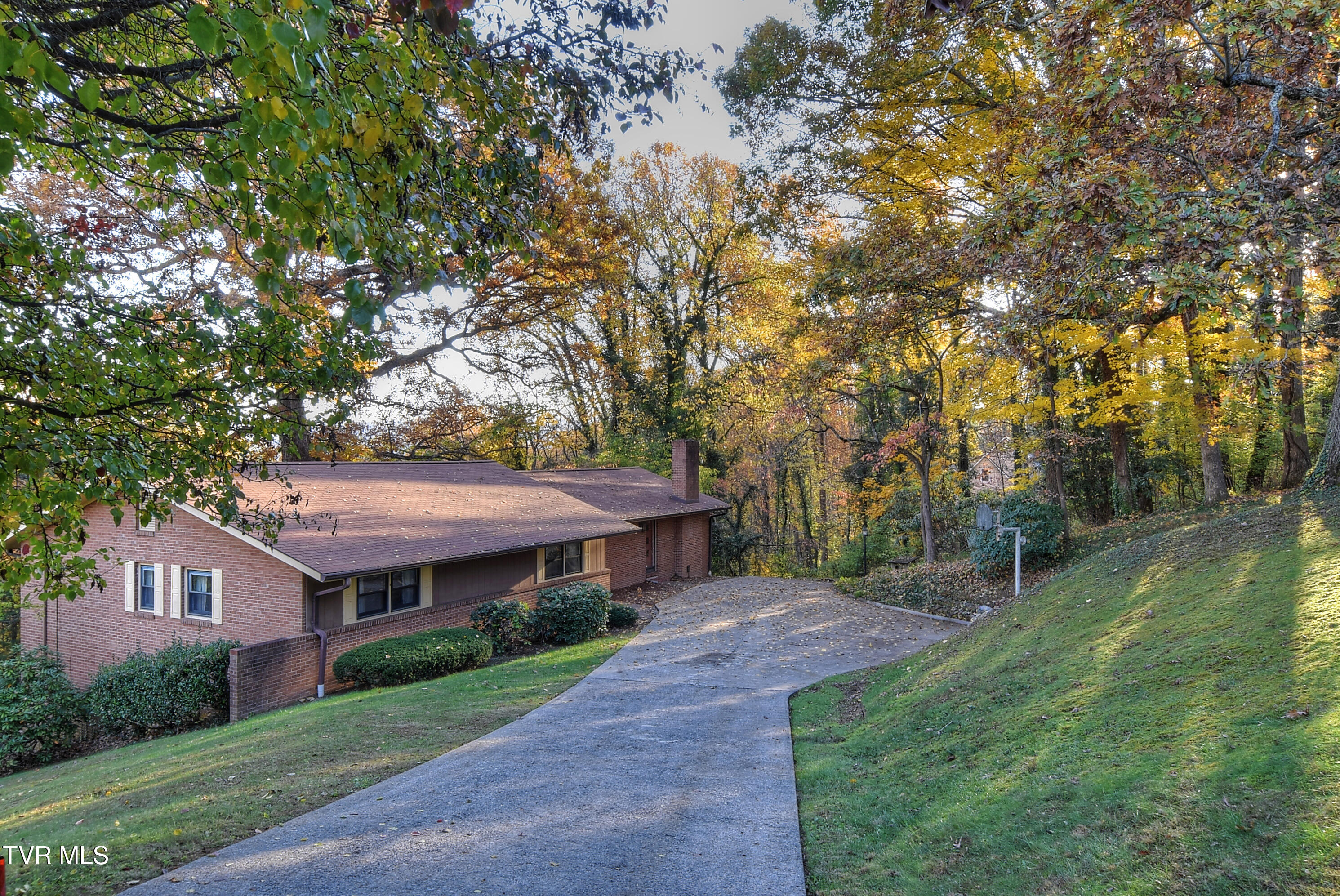 201 Ridgecrest Drive Elizabethton, TN 37643 - Photo 68 of 79 4
