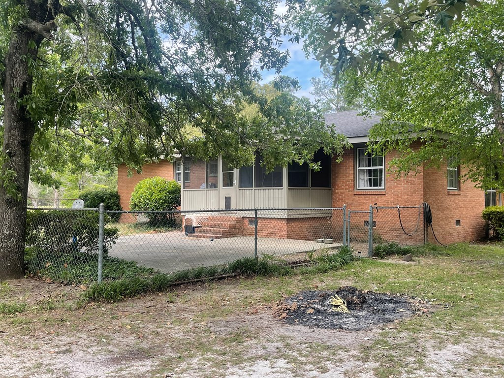 4550 Pinewood Road Sumter, SC 29154 - Photo 7 of 45 Gallery Image 7