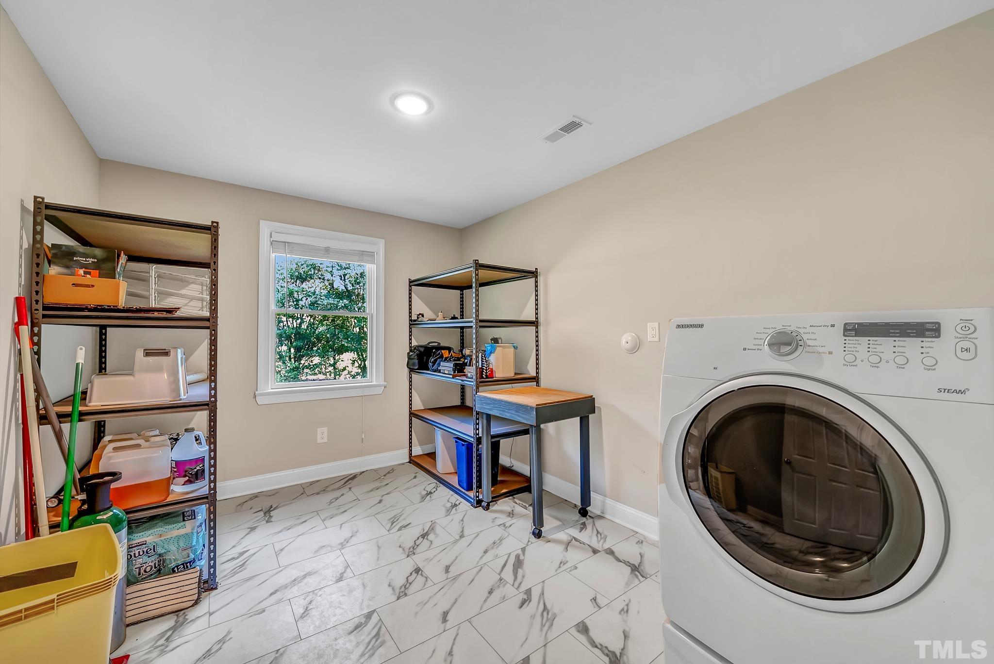409 Troy Place Raleigh, NC 27609 - Photo 28 of 40 Gallery Image 28