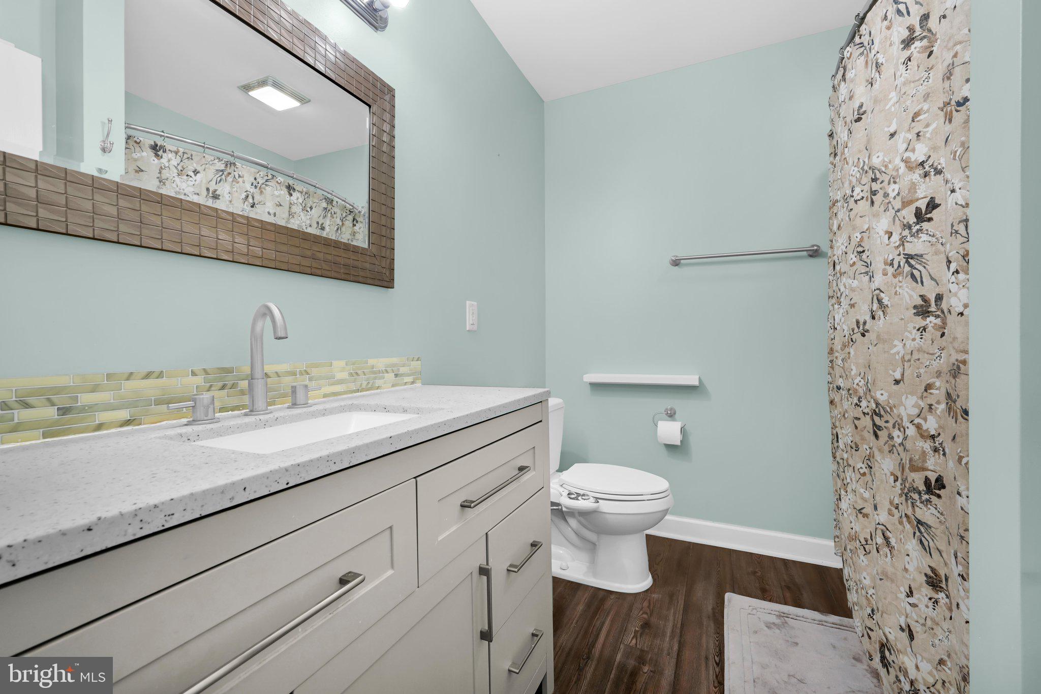 1018 Shilo Street Reading, PA 19605 - Photo 27 of 41 Guest Bathroom