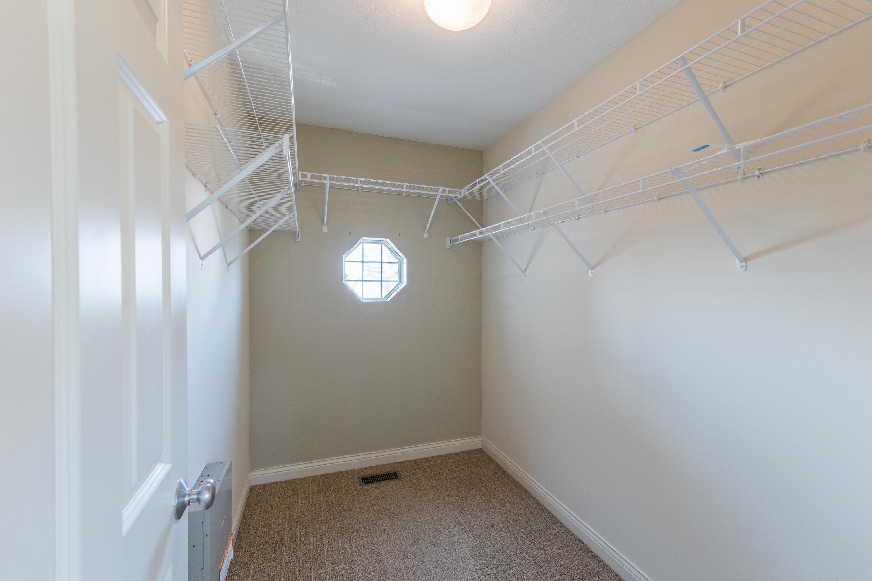 5952 Meehan Road Dublin, OH 43016 - Photo 34 of 49 Gallery Image 34