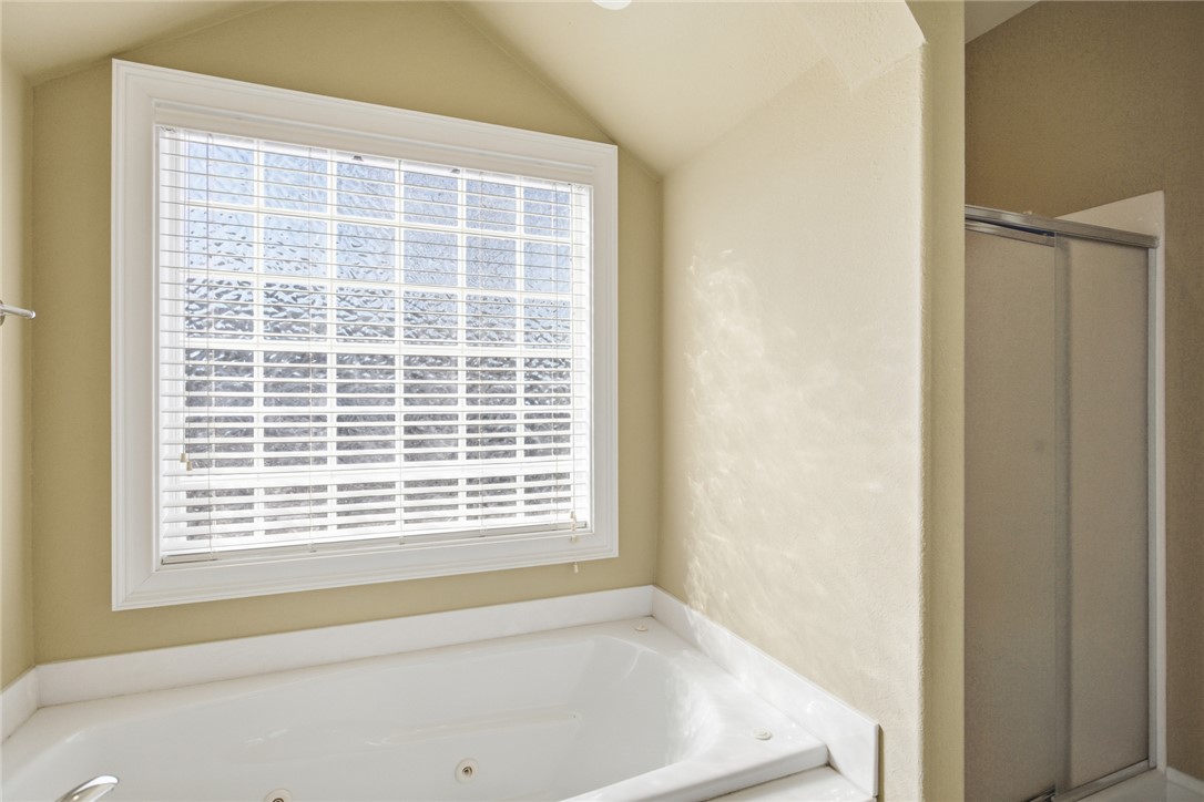 9069 Fairview Church Road Seneca, SC 29672 - Photo 22 of 48 Primary Bath with jetted tub and walk-in shower.