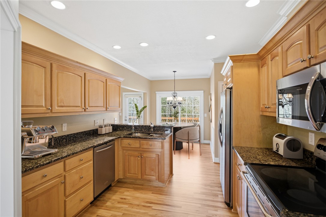 9069 Fairview Church Road Seneca, SC 29672 - Photo 6 of 48 Virtually staged Kitchen.