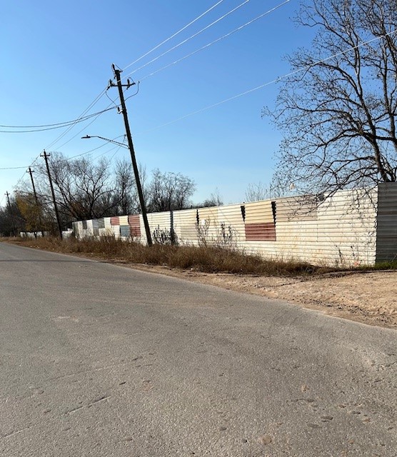 0 Selinsky Road Houston, TX 77048 - Photo 3 of 6 a view of a road