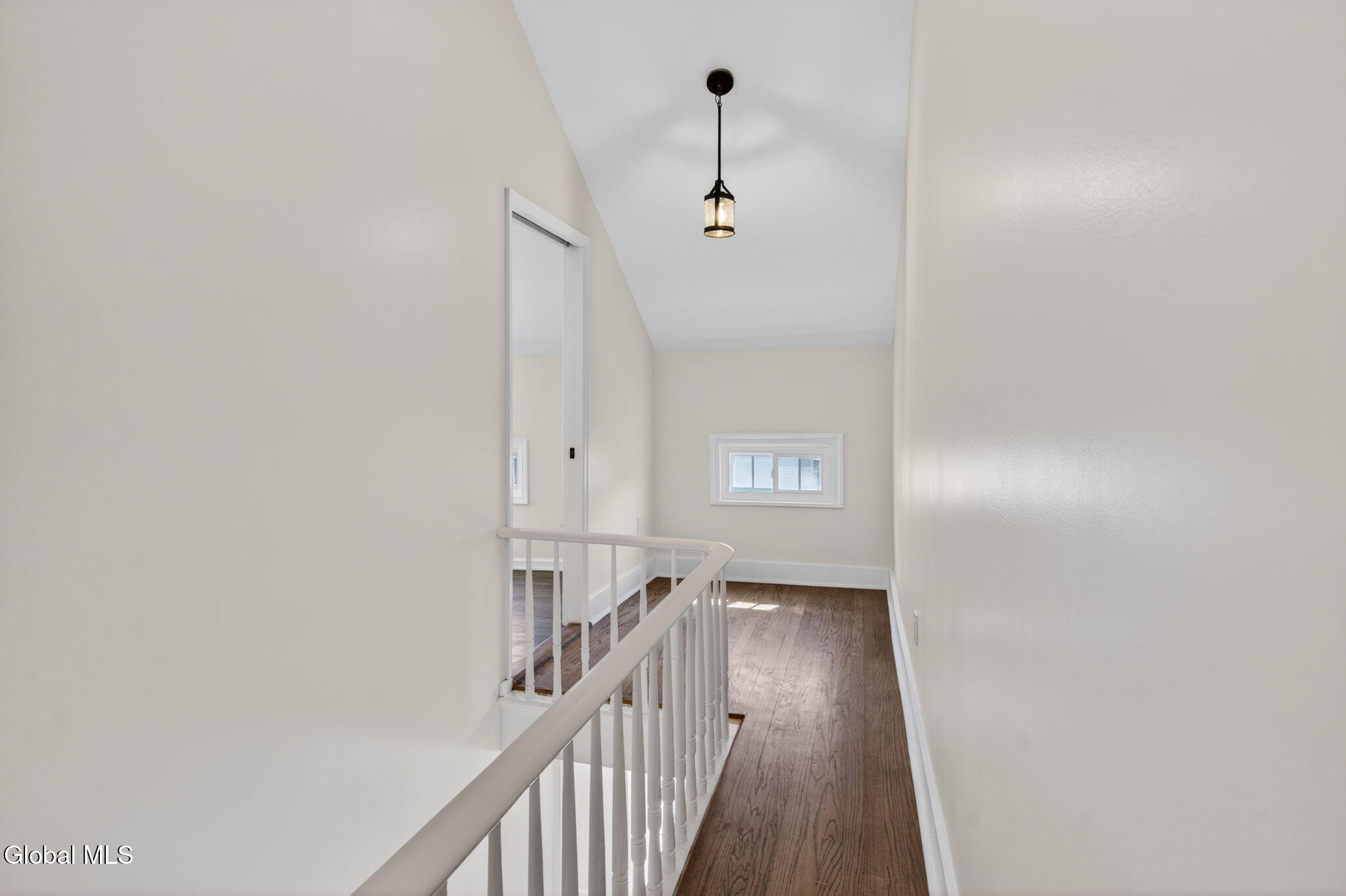 1341 South Schodack Road Schodack, NY 12033 - Photo 40 of 52 Hallway
