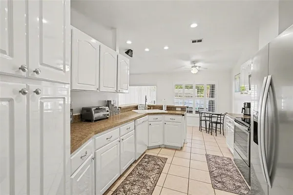 $400,000 | 2333 Towering Oaks Circle, Seffner, FL 33584