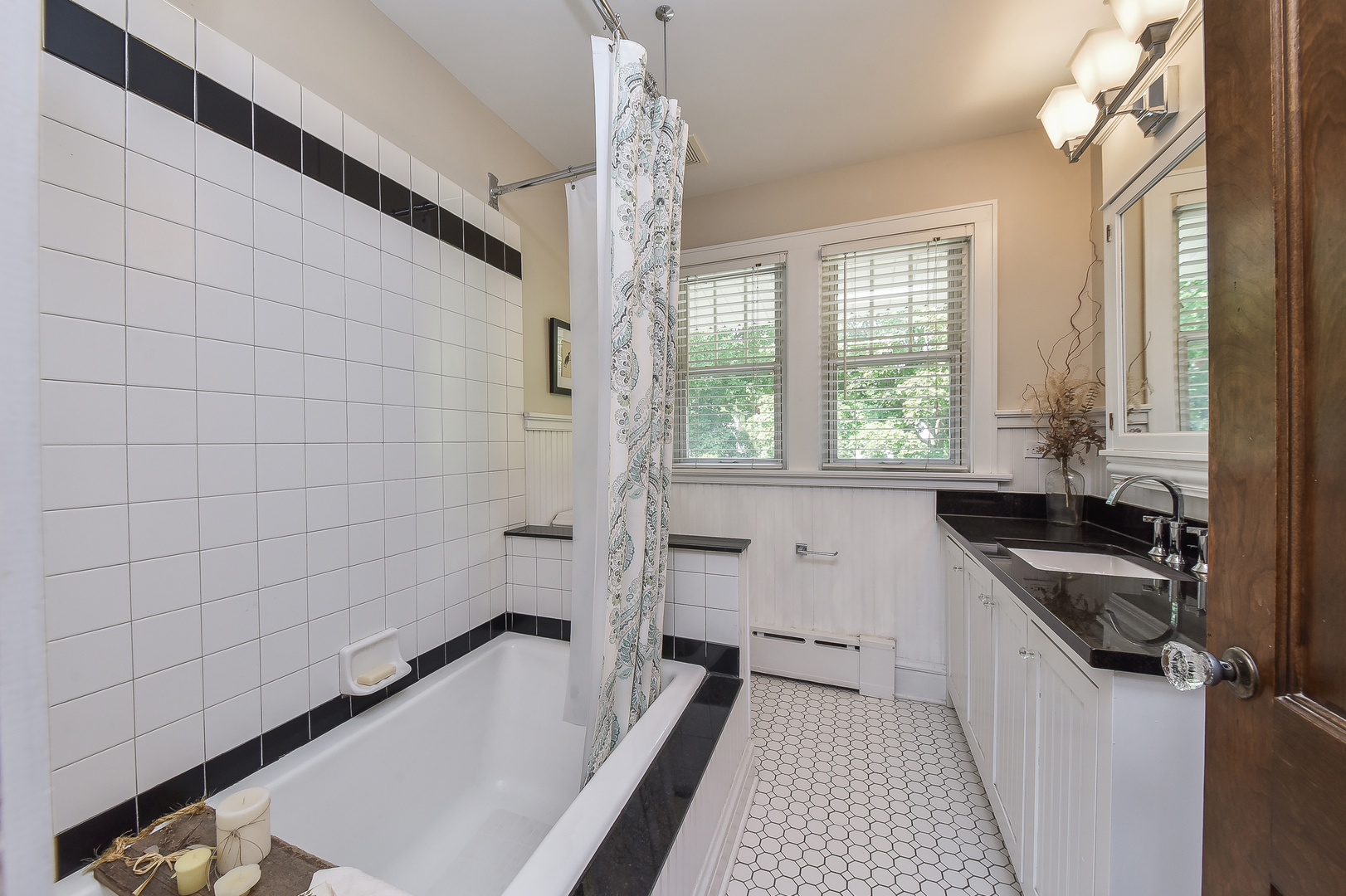 811 North Scott Street Wheaton, IL 60187 - Photo 17 of 25