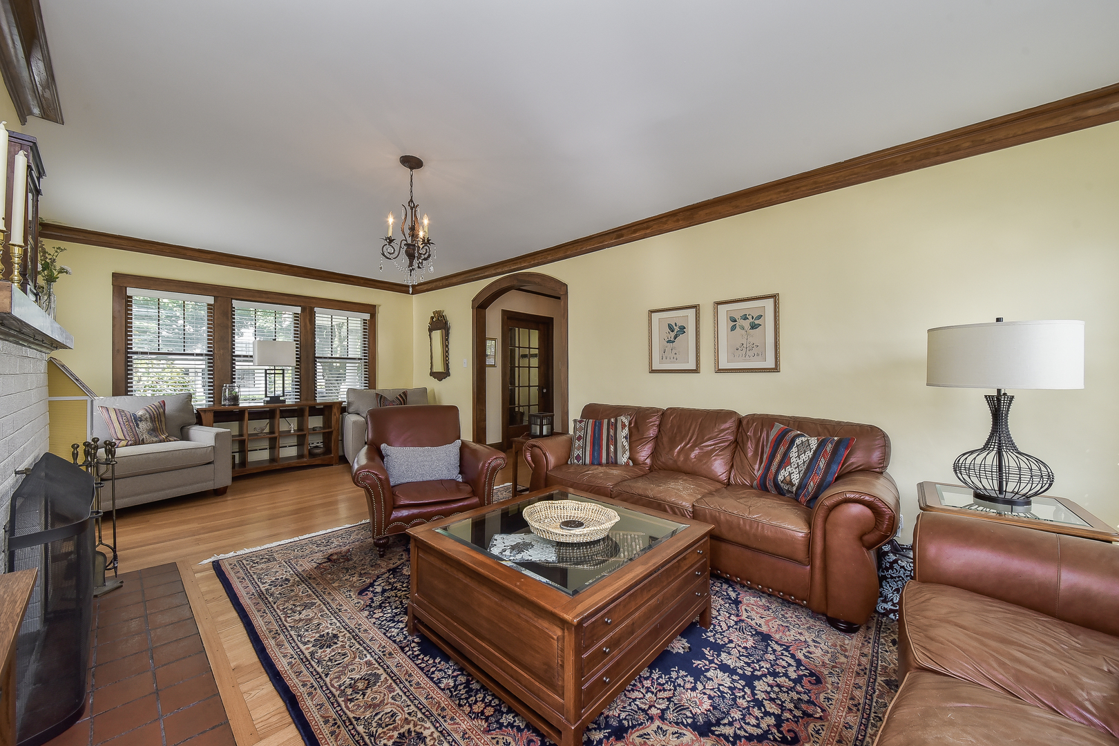 811 North Scott Street Wheaton, IL 60187 - Photo 8 of 25