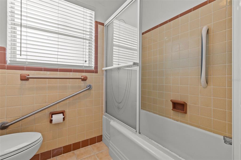 2087 Druid Road Clearwater, FL 33764 - Photo 16 of 46