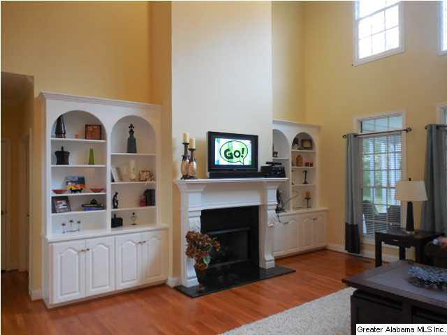 226 Spring Creek Anniston, AL 36207 - Photo 3 of 32