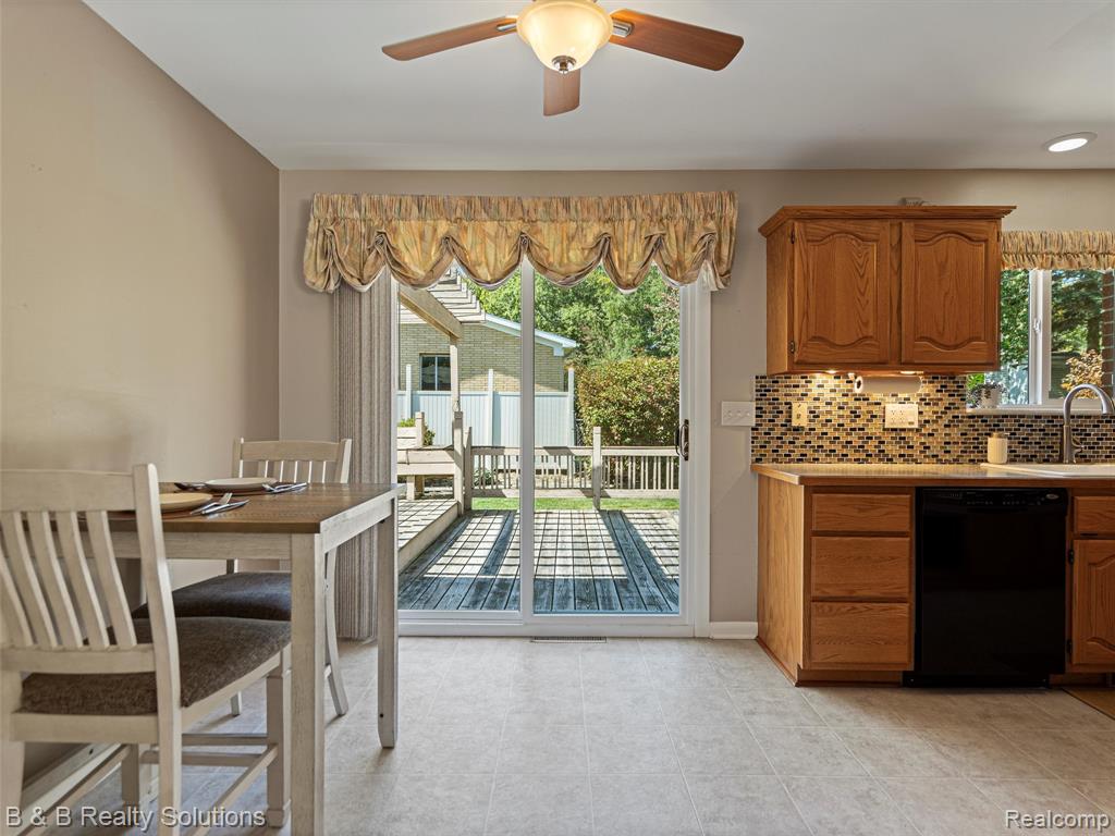 319 Kidder Road Almont, MI 48003 - Photo 20 of 50