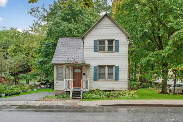 $389,000 | 72 Smith Clove Road, Central Valley, NY 10917