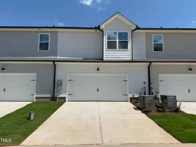 $1,900 | 371 Fosterton Cottage Way, Raleigh, NC 27603