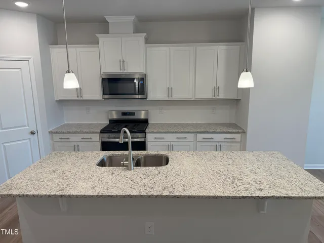 $1,900 | 371 Fosterton Cottage Way, Raleigh, NC 27603