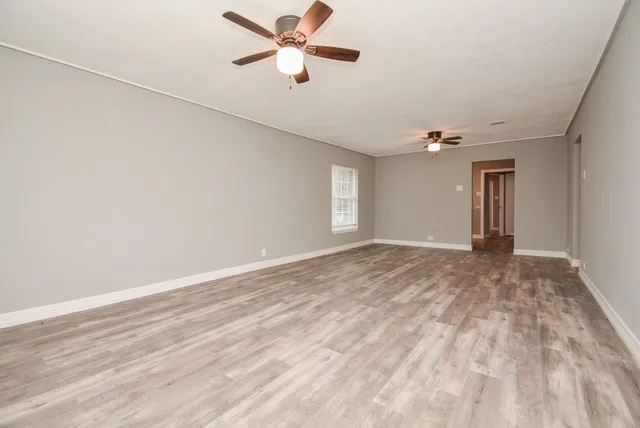 $1,195 | 14631 Renault Street, Houston, TX 77015