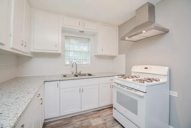 $1,195 | 14631 Renault Street, Houston, TX 77015