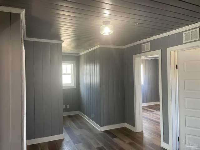 $1,950 | 2208 North N Street, Pensacola, FL 32501