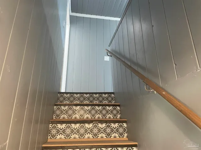 $1,950 | 2208 North N Street, Pensacola, FL 32501