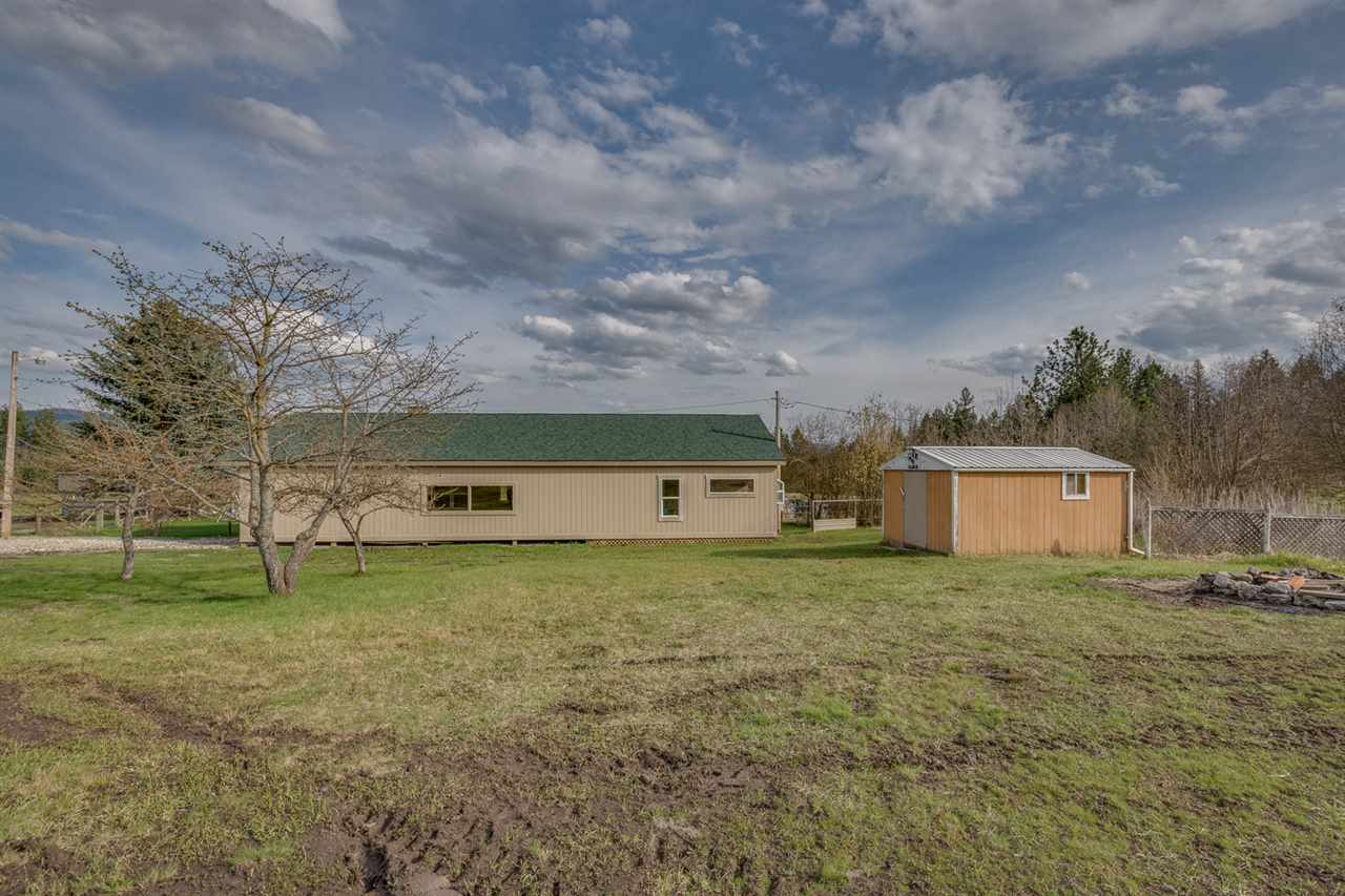 42709 North Boundary Road Elk, WA 99009 - Photo 16 of 17