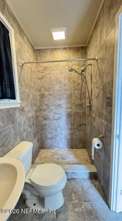 $1,500 | 5557 Floral Avenue, Jacksonville, FL 32211