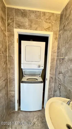 $1,500 | 5557 Floral Avenue, Jacksonville, FL 32211