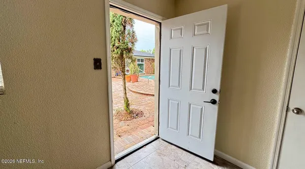 $1,500 | 5557 Floral Avenue, Jacksonville, FL 32211