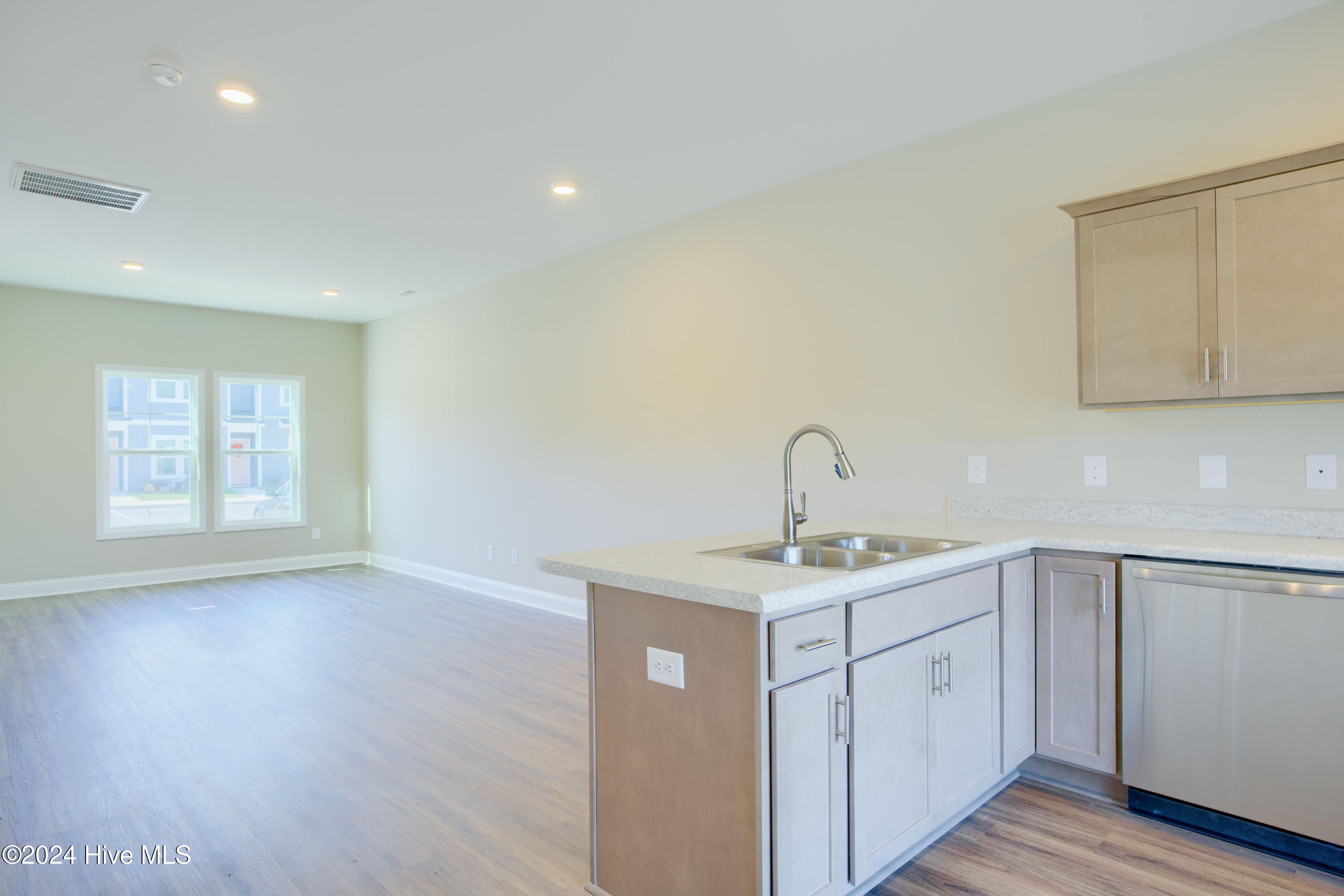 600 Jacks Xing Drive Hubert, NC 28539 - Photo 7 of 19 Kitchen View