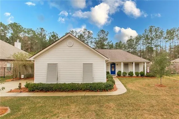 $375,000 | 720 Perrilloux Trace Avenue, Madisonville, LA 70447