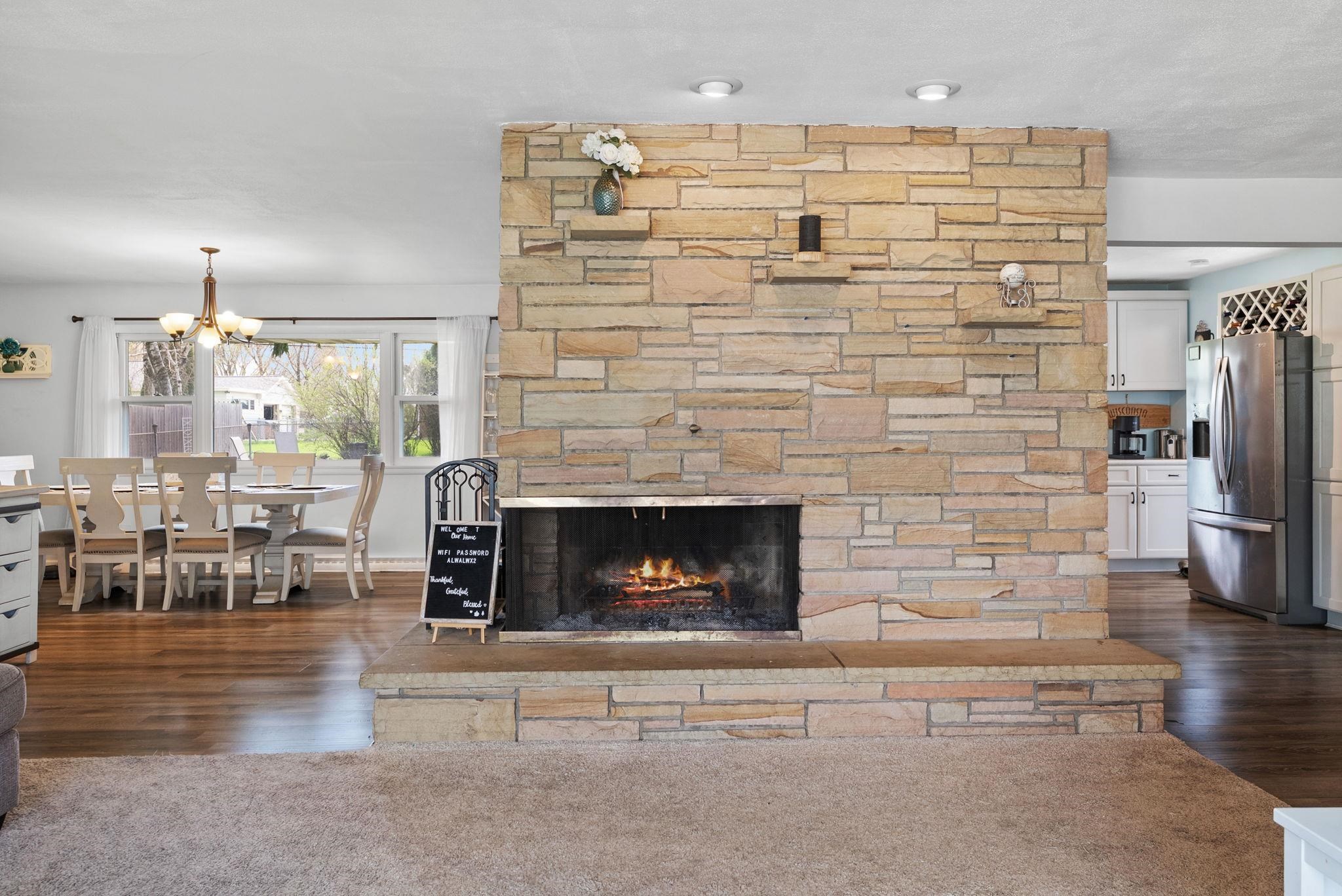 149 East Goodland Street Sun Prairie, WI 53590 - Photo 5 of 48