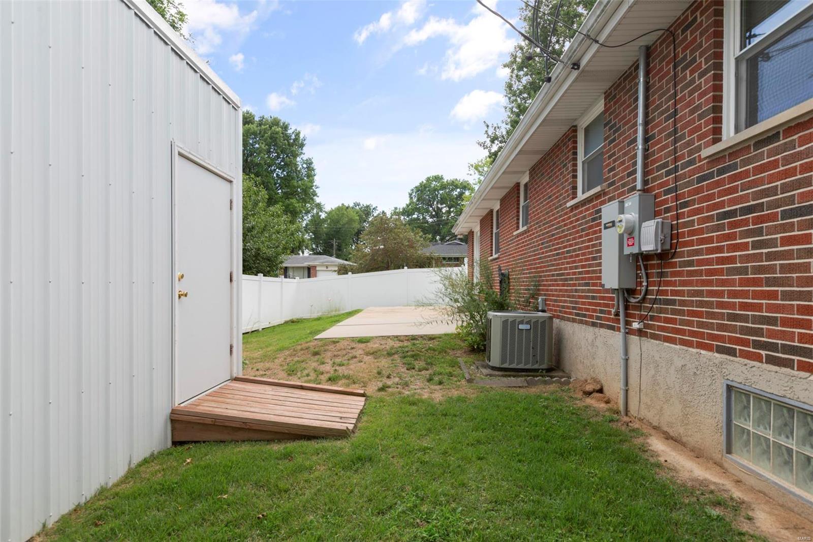 744 Forman Road St. Louis, MO 63123 - Photo 29 of 33 Gallery Image 29