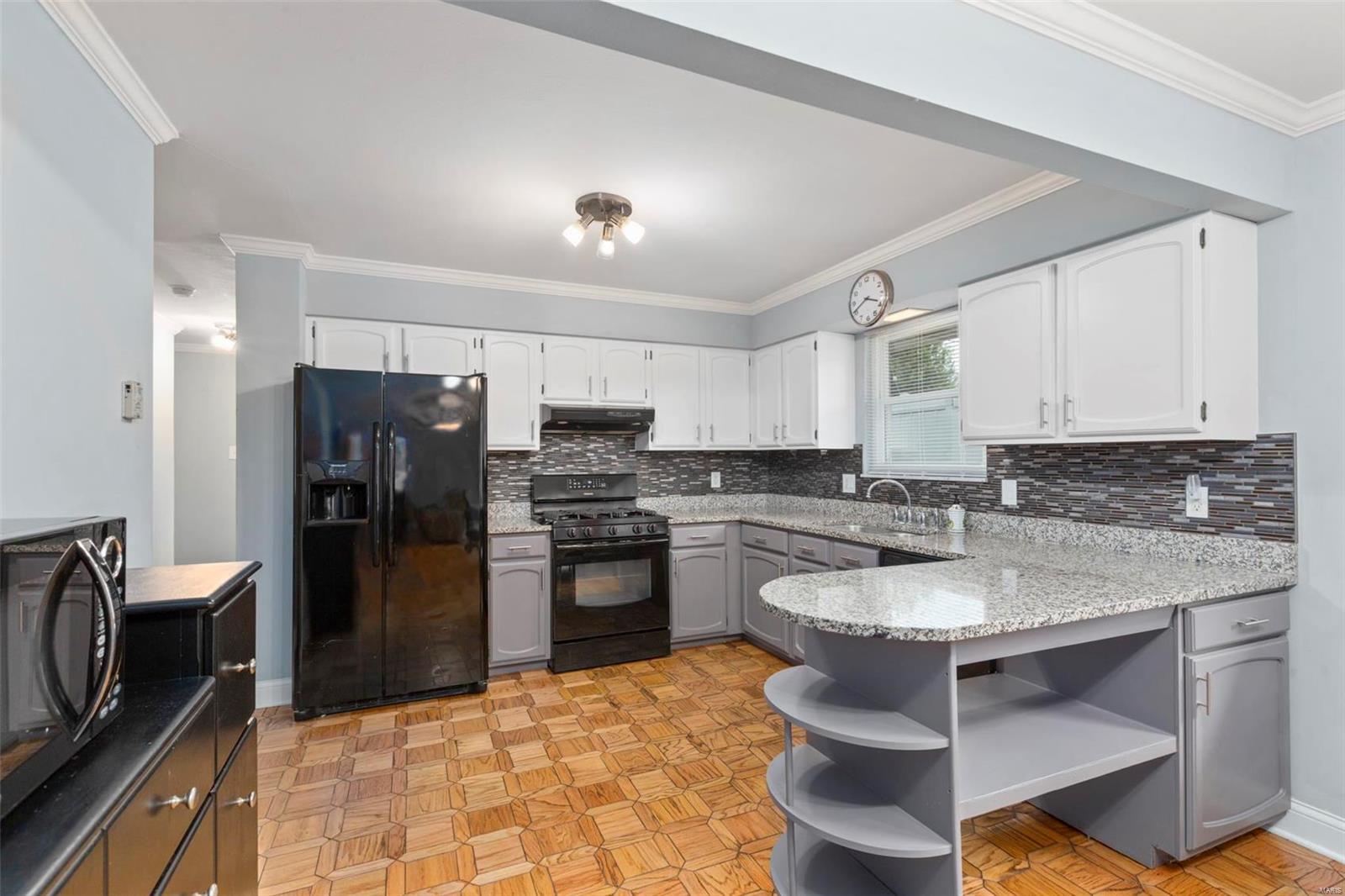 744 Forman Road St. Louis, MO 63123 - Photo 10 of 33 Gallery Image 10