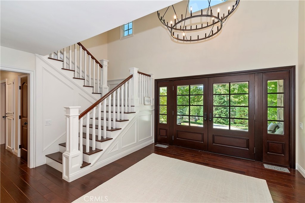 28411 North Shore Road Lake Arrowhead, CA 92352 - Photo 8 of 66 Foyer