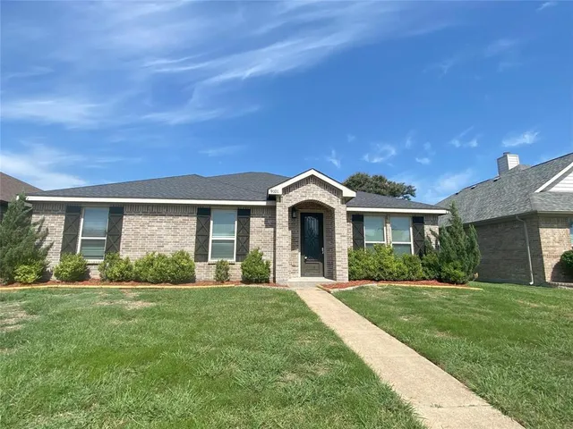 $389,500 | 9101 Shipman Street, Rowlett, TX 75088