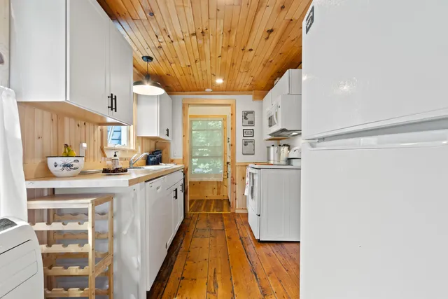 $579,000 | 85 Upper A Street, Portland, ME 04108