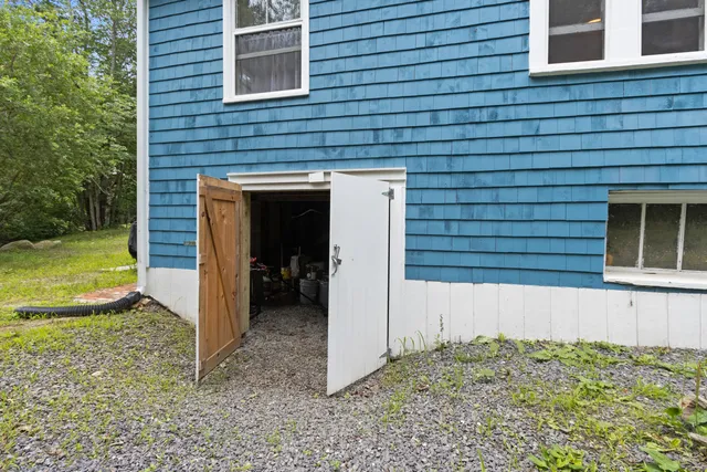 $579,000 | 85 Upper A Street, Portland, ME 04108