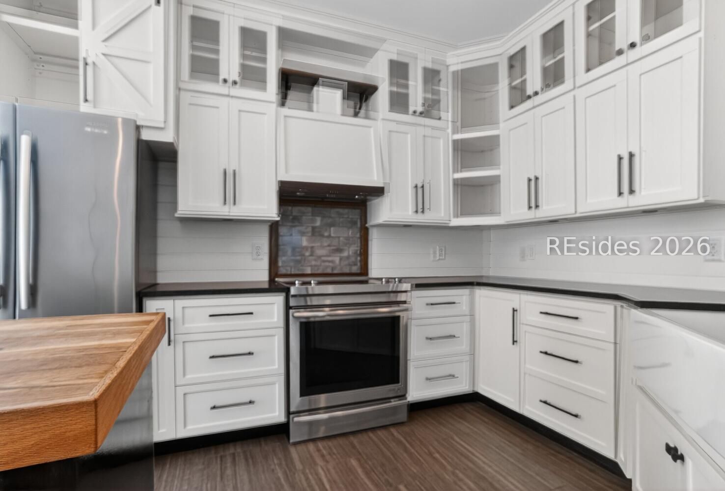 100 9th Avenue Bluffton, SC 29910 - Photo 12 of 45 Upgraded cabinets for added storage