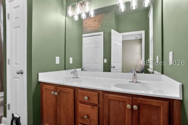 $499,999 | 100 9th Avenue, Bluffton, SC 29910