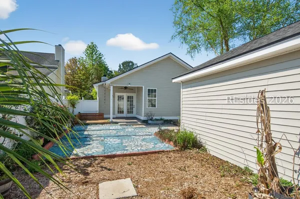 $499,999 | 100 9th Avenue, Bluffton, SC 29910