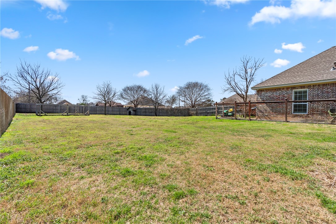 8 Republic Drive Waco, TX 76708 - Photo 11 of 42 a view of a outdoor space with swimming pool