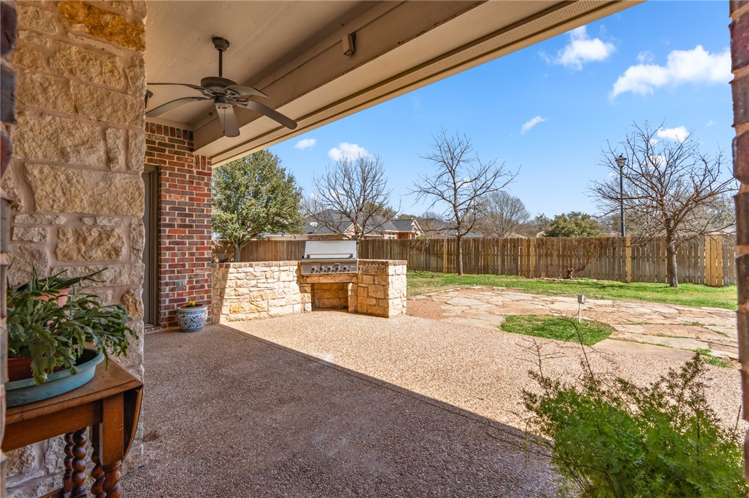 8 Republic Drive Waco, TX 76708 - Photo 7 of 42 a view of a backyard with wooden fence