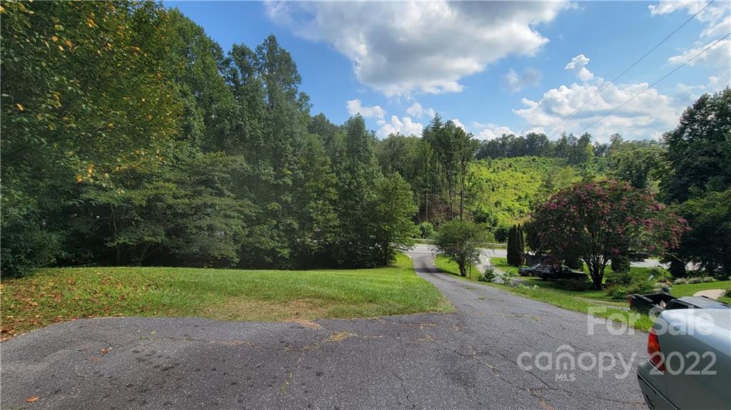1516 Abington Road Lenoir, NC 28645 - Photo 11 of 12 Gallery Image 11